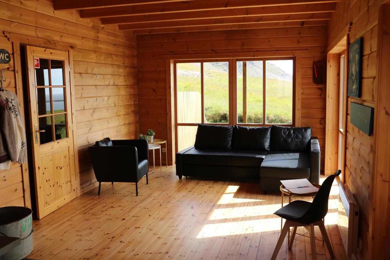 ホテルHamar Breiðdalsvík エクステリア 写真